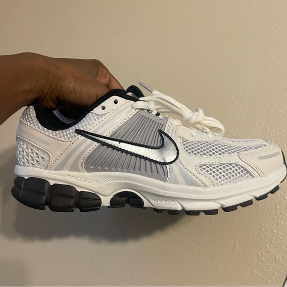 SOLD‼️ - Picture 2 of 4